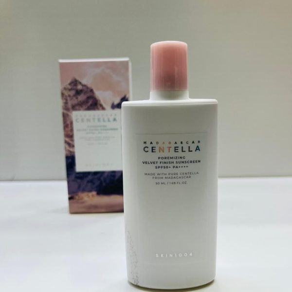 کرم ضد آفتاب رنگی منافذ باز ماداگاسکار سنتلا اسکین۱۰۰۴